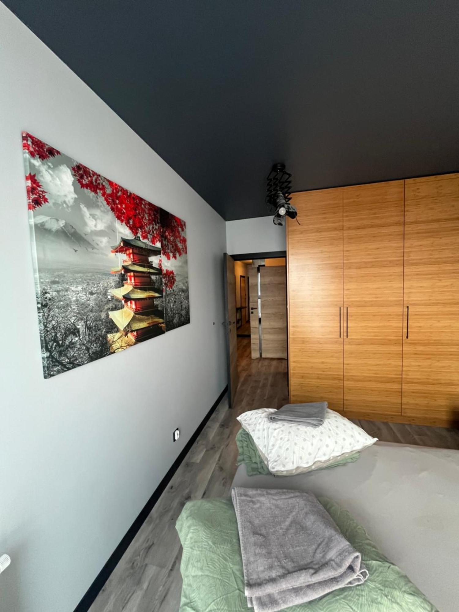 Modern Japan Style 24 H Check In Warszawa